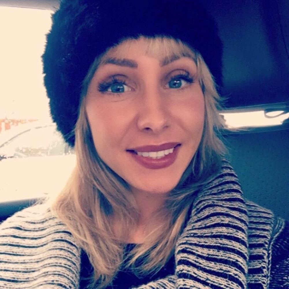 Meet your Posher, Val